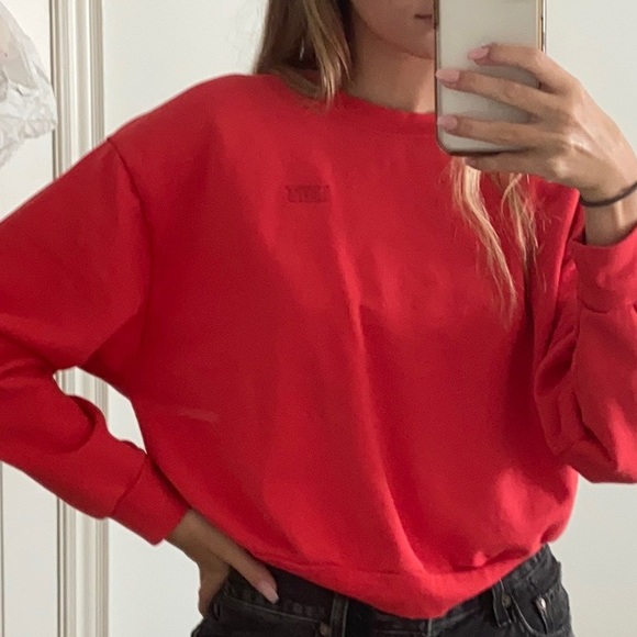 Levi's Sweaters - Levis crew neck sweater